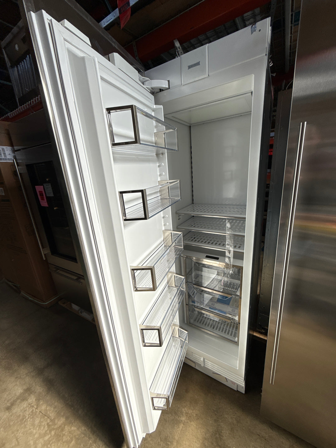 DEC2450FI/L : Sub Zero 24" Designer Column Freezer With Ice Maker - Panel Ready