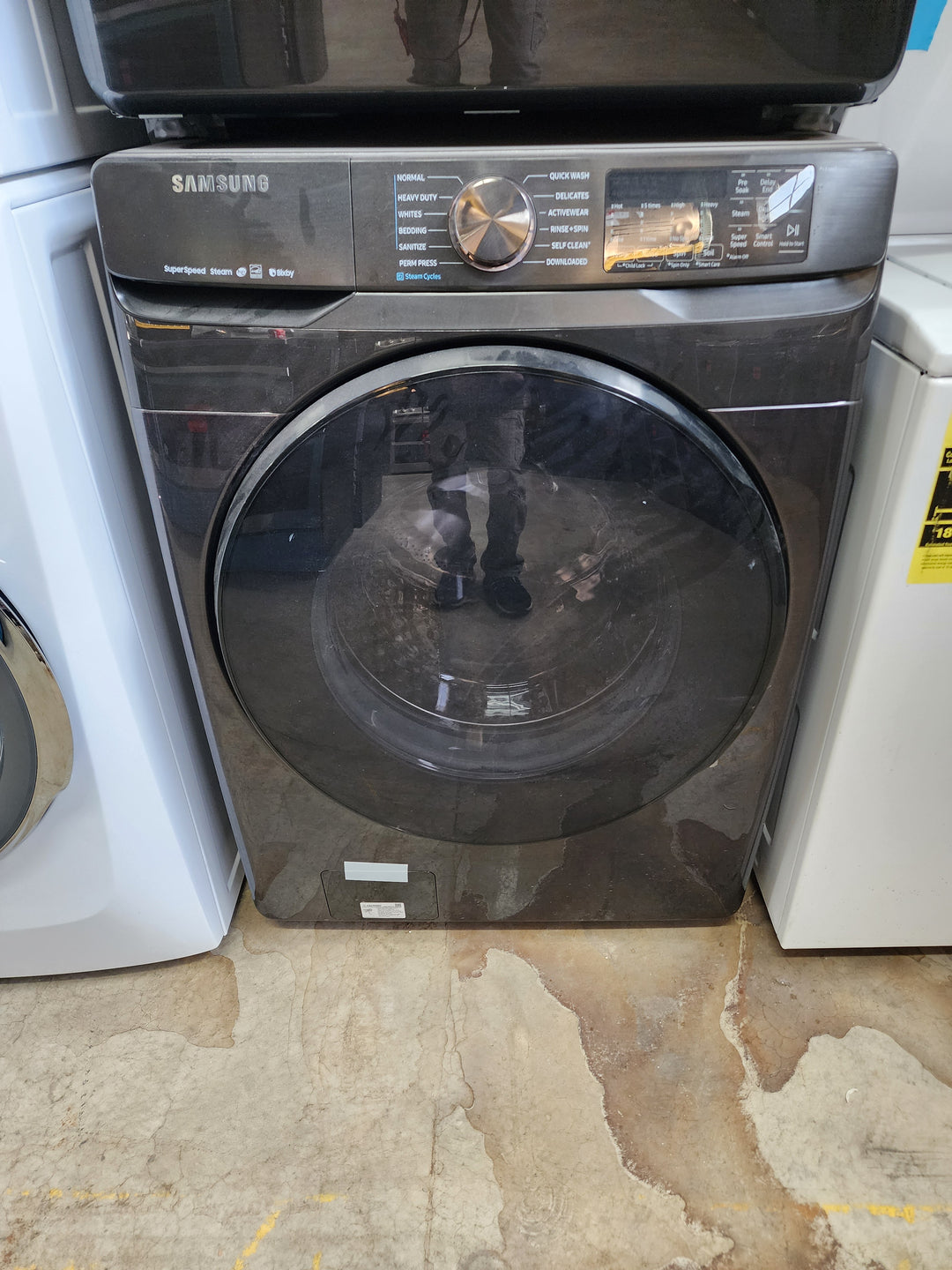 Samsung 27" Front Load Washer 5 cu. ft. capacity - Black Stainless